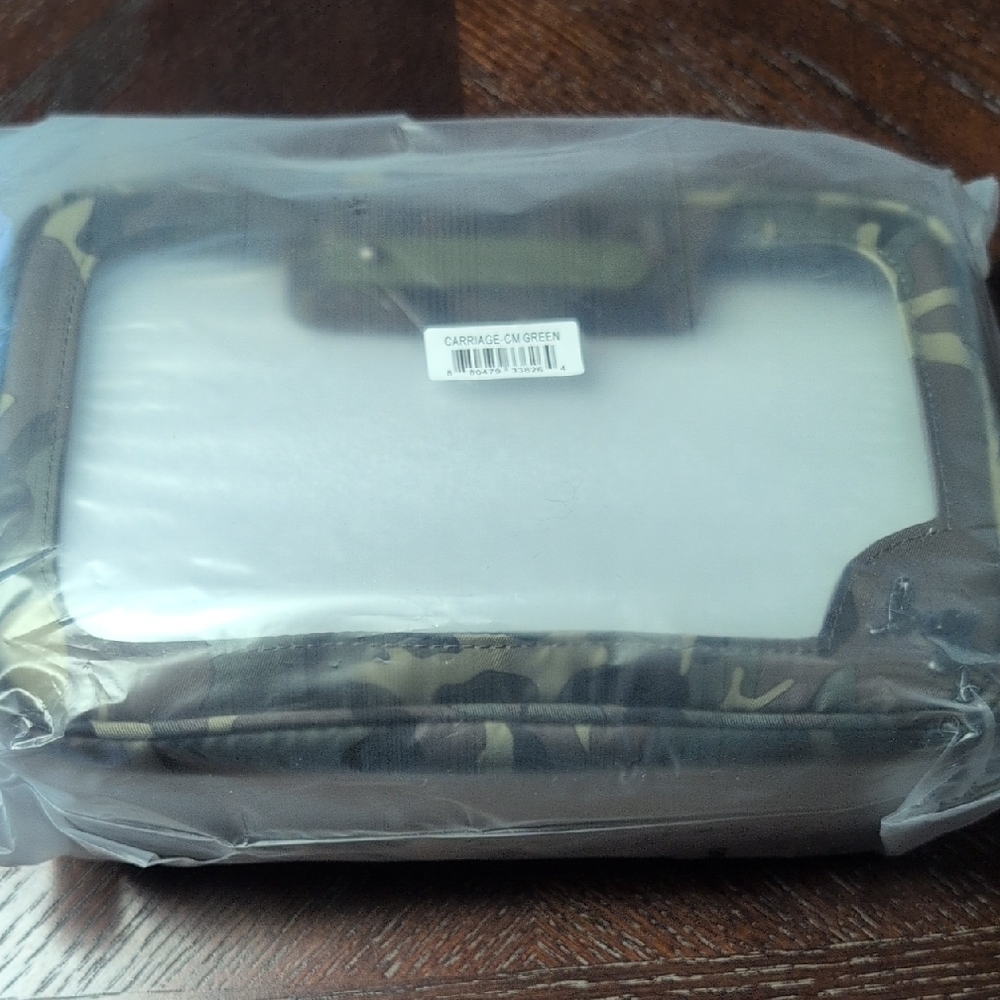 Brand New Lug Carriage In Camo Green!
